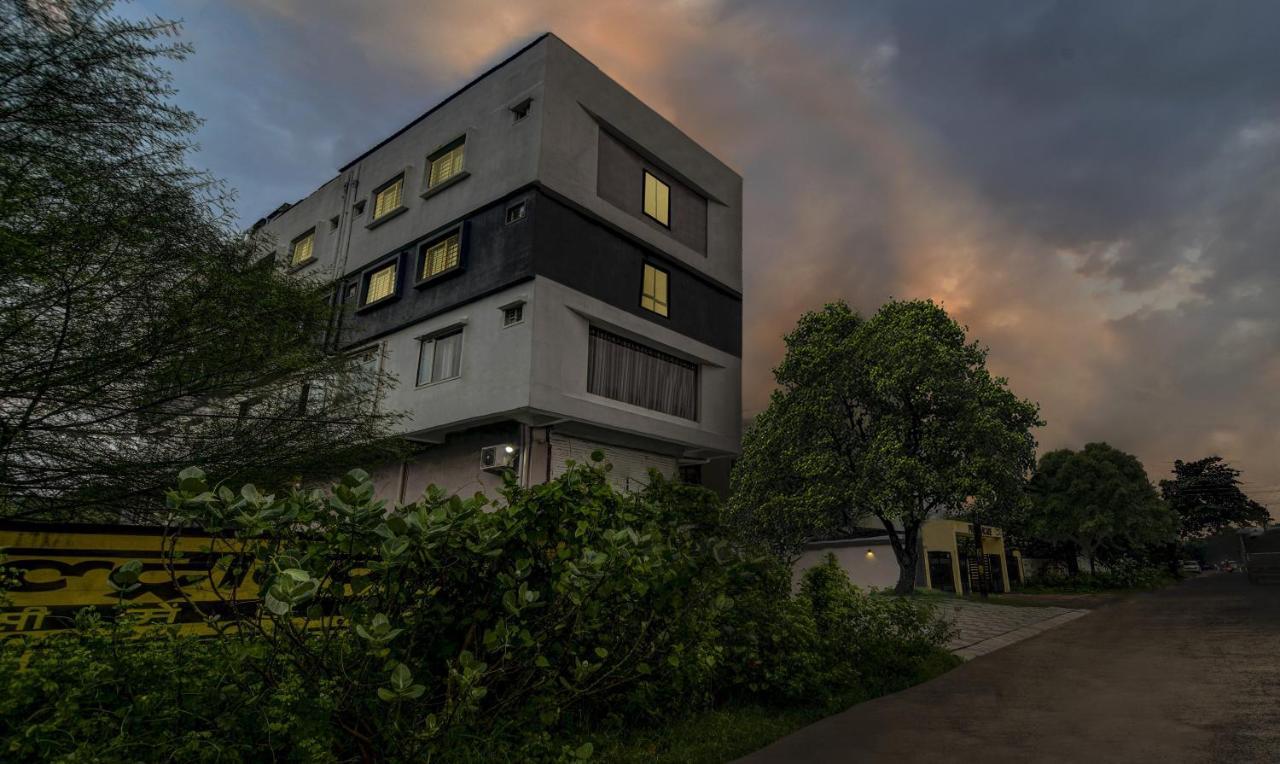 Hotel Signature Planet Indore Eksteriør bilde