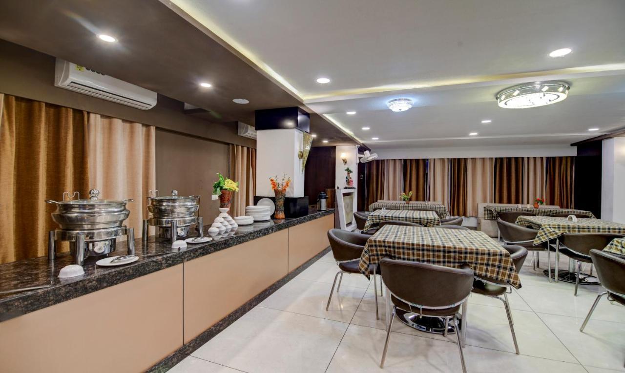 Hotel Signature Planet Indore Eksteriør bilde