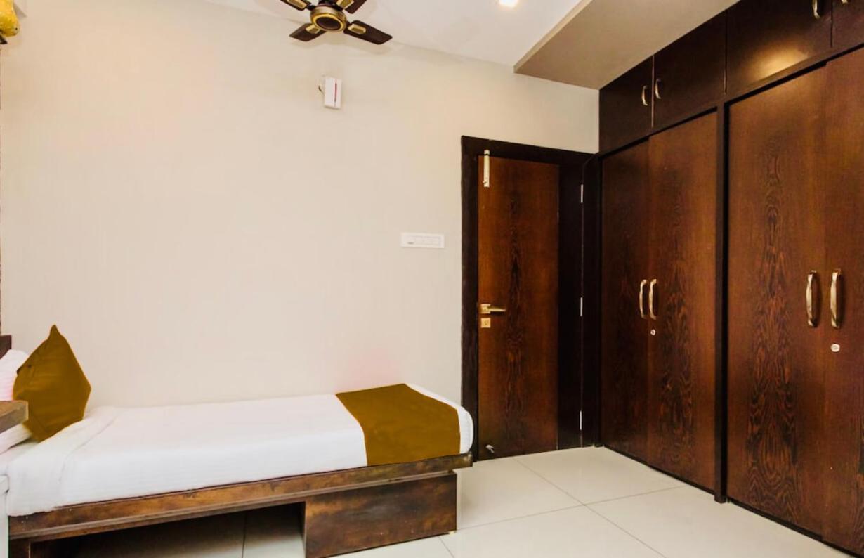 Hotel Signature Planet Indore Eksteriør bilde