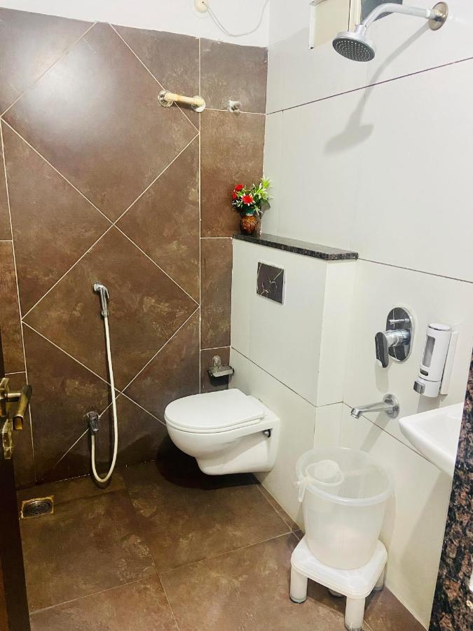 Hotel Signature Planet Indore Eksteriør bilde