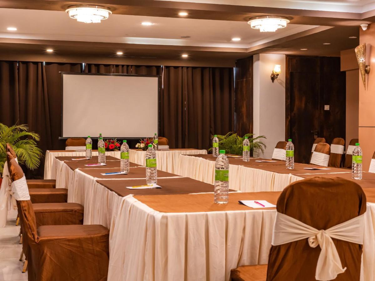 Hotel Signature Planet Indore Eksteriør bilde